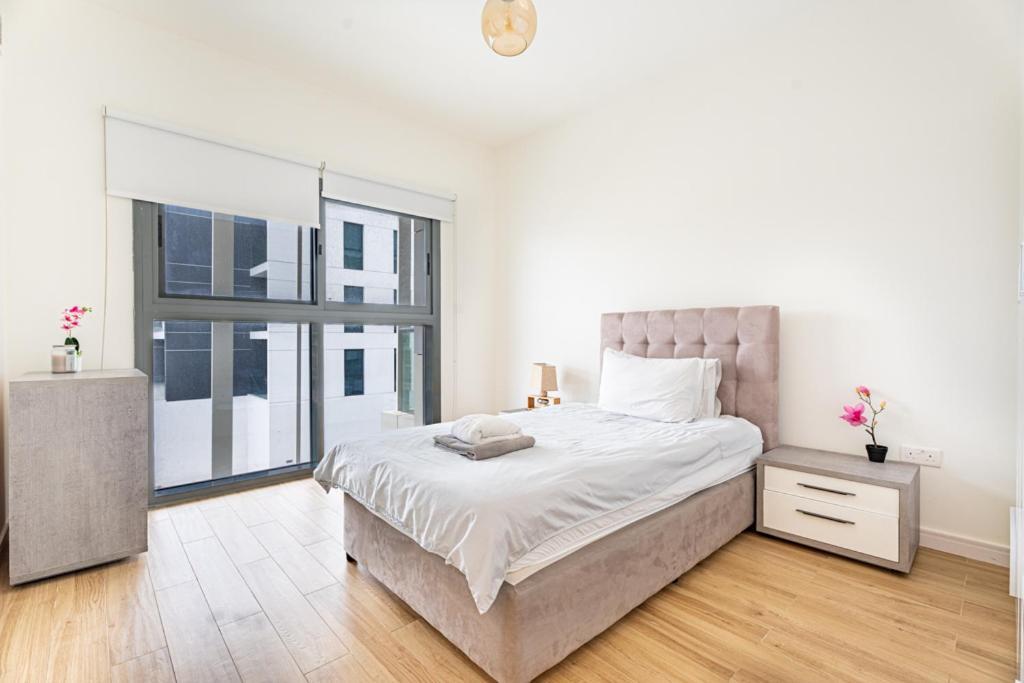 Rahaloft Bliss 2br Withcity View Etihadairwayscentre