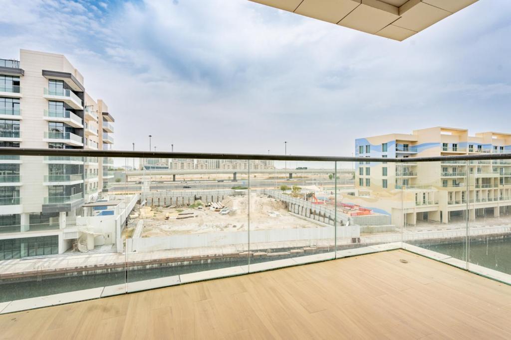 Apartment Rahaloft Bliss 2br Withcity View Etihadairwayscentre Abu Dhabi