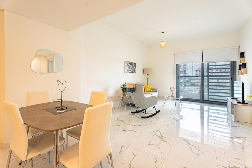 Rahaloft Bliss 2br Withcity View Etihadairwayscentre * Abu Dhabi